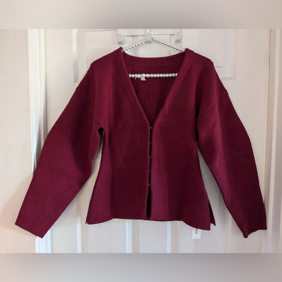 Commense V-Neck Slim Fitted Cardigan & Minimalist Slim Sweater Mini skirt set - Picture 10 of 16